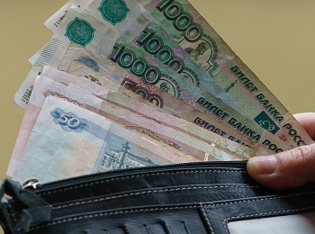 Четверть россиян зарабатывают от 27 до 45 тысяч рублей в месяц, показывают данные Росстата