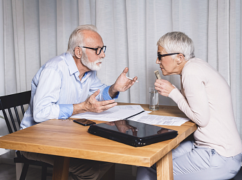 Менее 14 % опрошенных жителей края в старости рассчитывают жить на свою пенсию